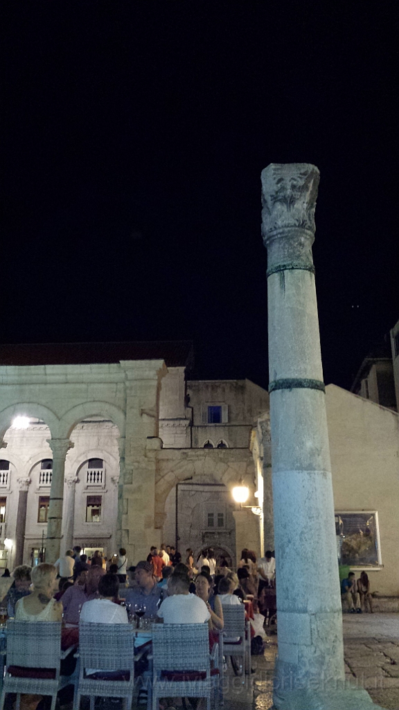 20130708_214824.jpg - Split di notte.