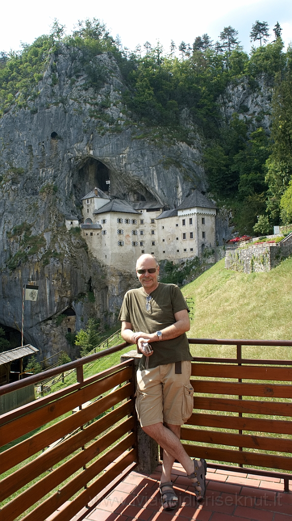 DSC00783.jpg - Knut e il castello di Prediama