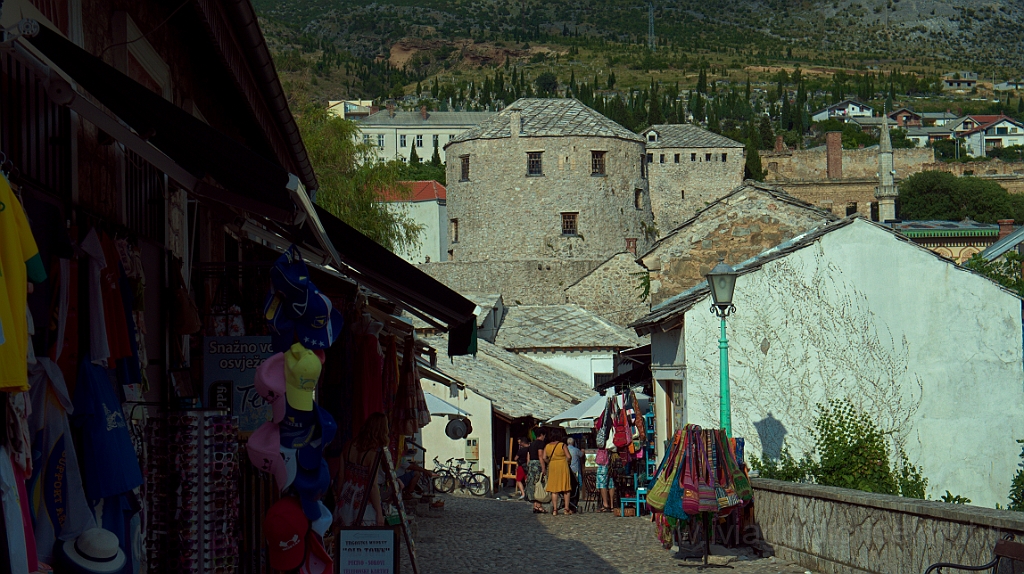 DSC02021.jpg - Mostar, old city.