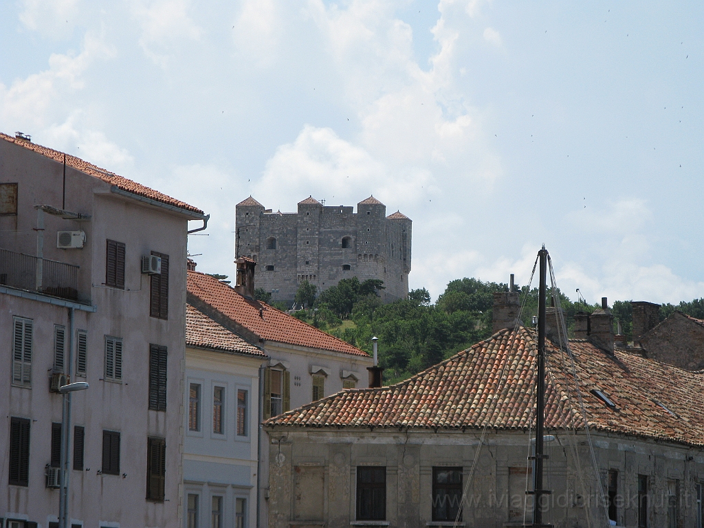 IMG_3892.JPG - Il castello di Senj