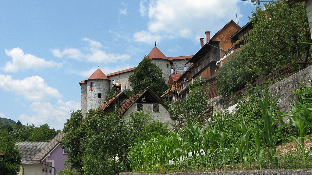 IMG_4200.JPG - Zuzemberg, il castello.