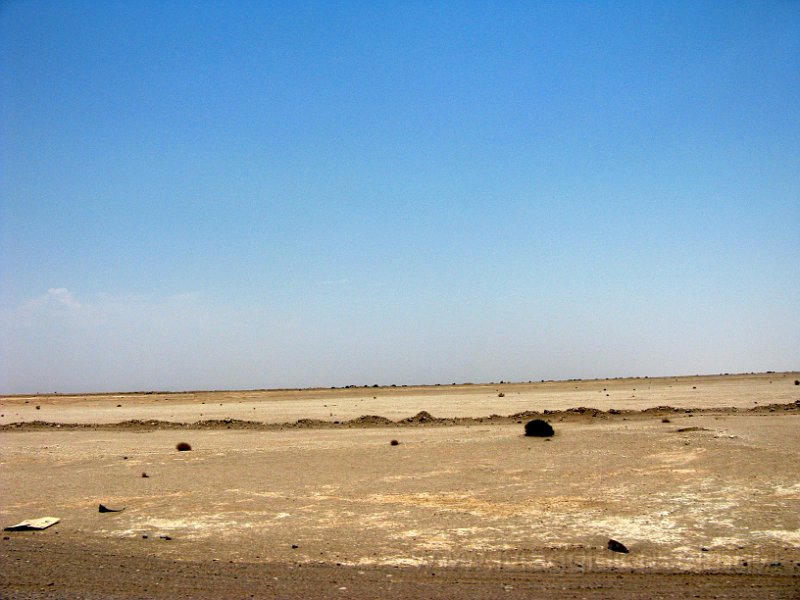 IMG_2046.JPG - Solo il deserto intorno...