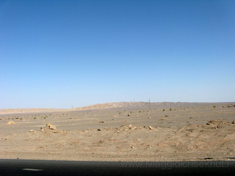 IMG_2214.JPG - Verso Kharanaq, il deserto.
