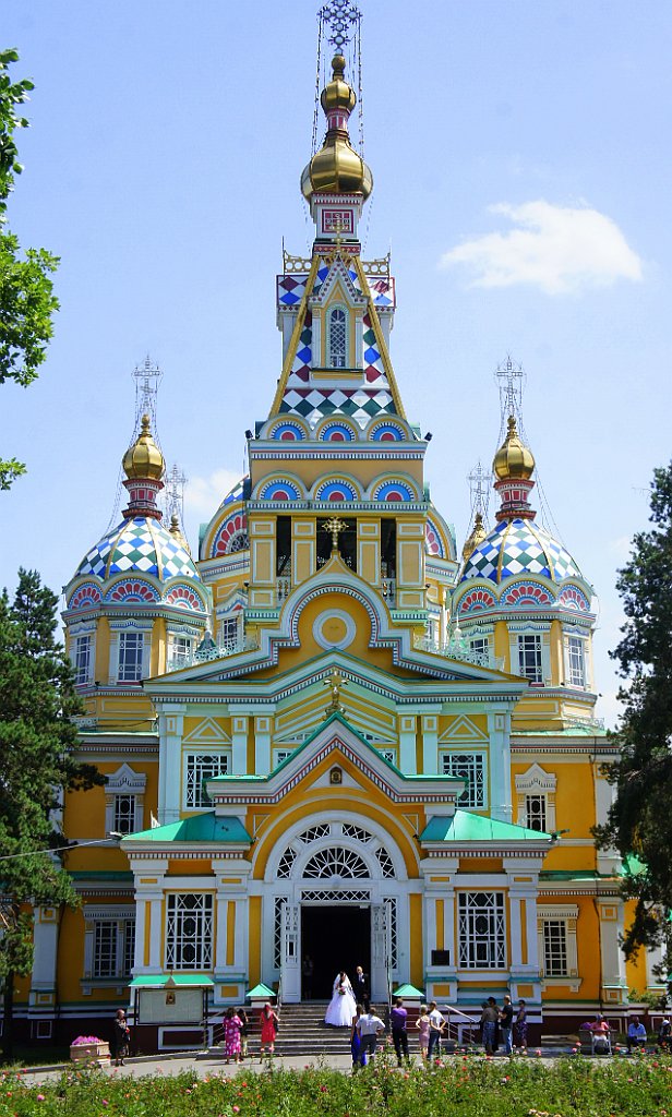 DSC06349.JPG - La cattedrale Zenkov