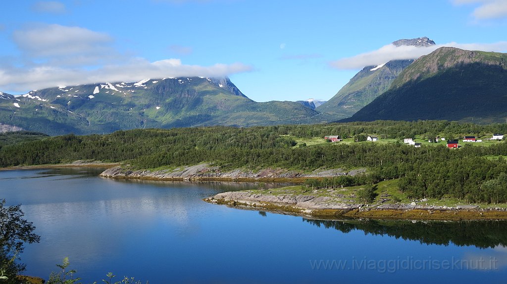 IMG_4431.JPG - Beautiful landscape!
