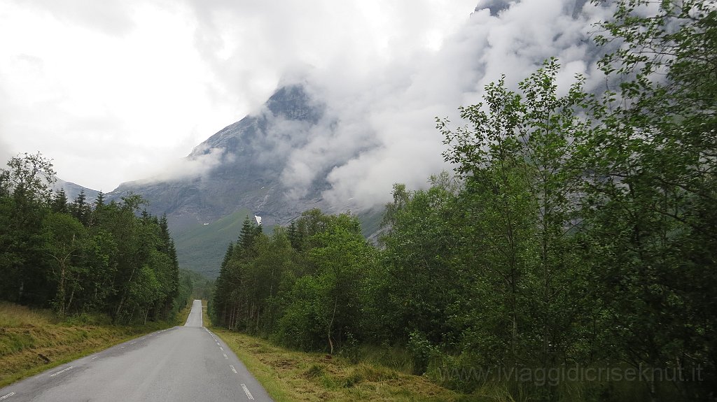 IMG_4741.JPG - Verso Trollstigen
