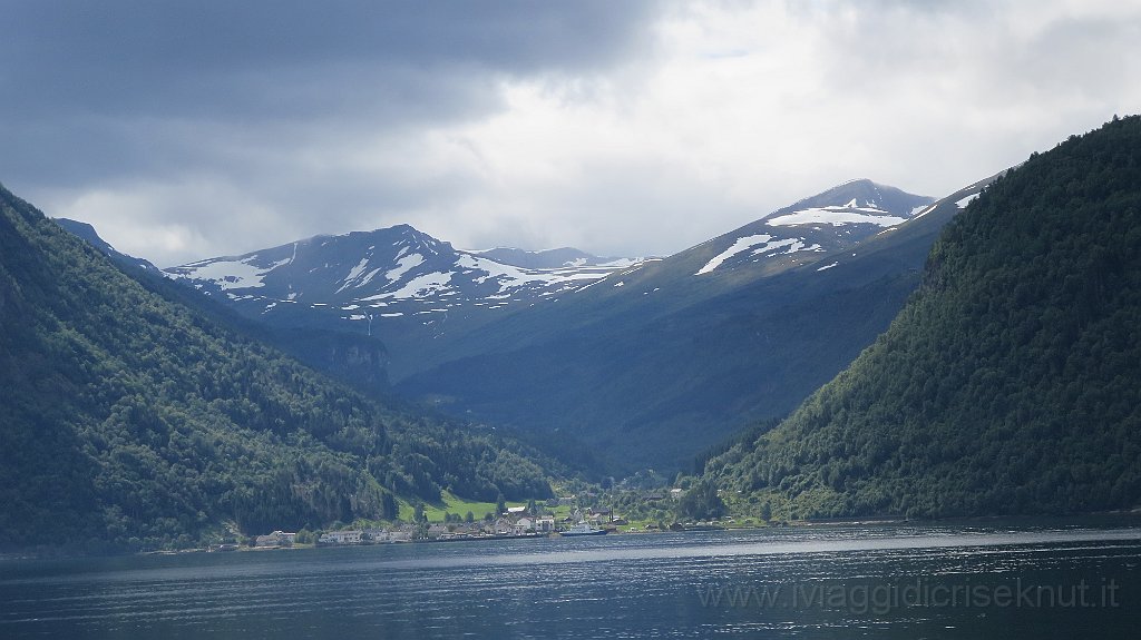 IMG_4819.JPG - Geiranger fjord