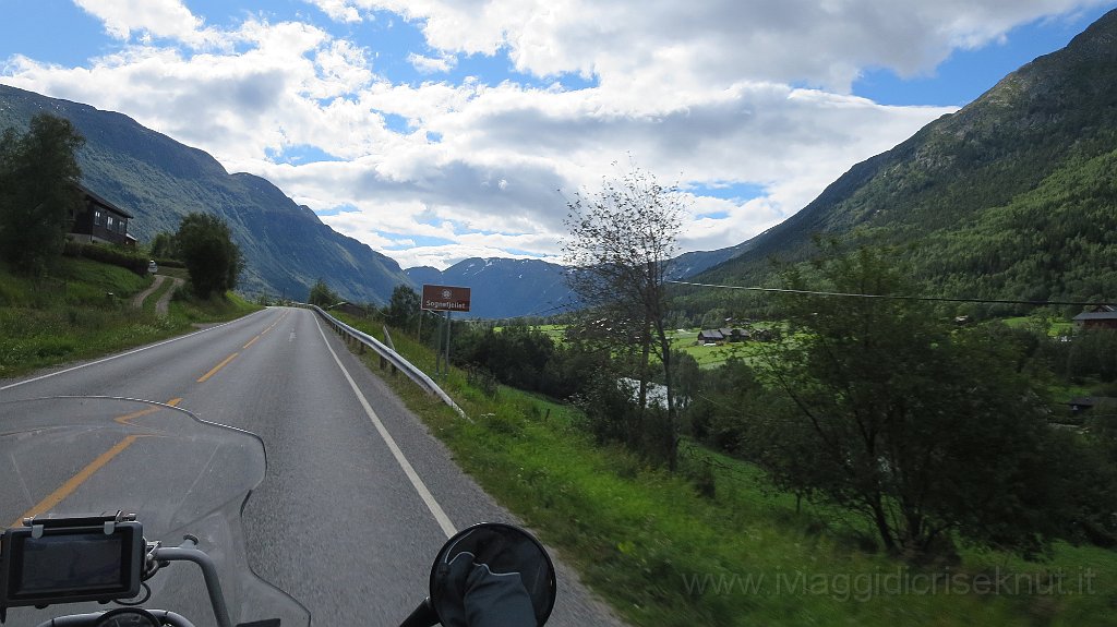 IMG_4870.JPG - RV55 Sognefjellveien