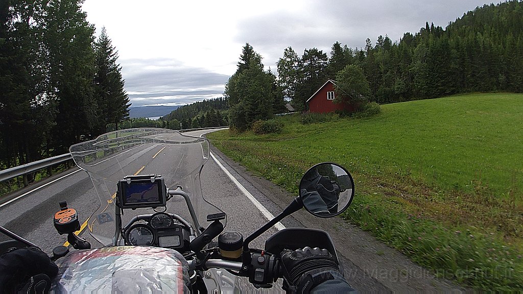 PH000093.jpg - Verso Trondheim.