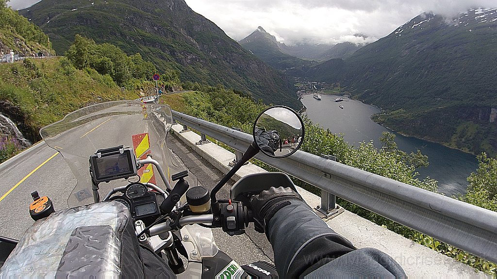 PH000169.jpg - Geiranger fjord