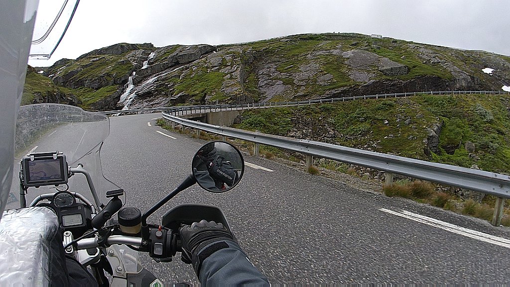 PH000177.jpg - Tra Geiranger e Billingen