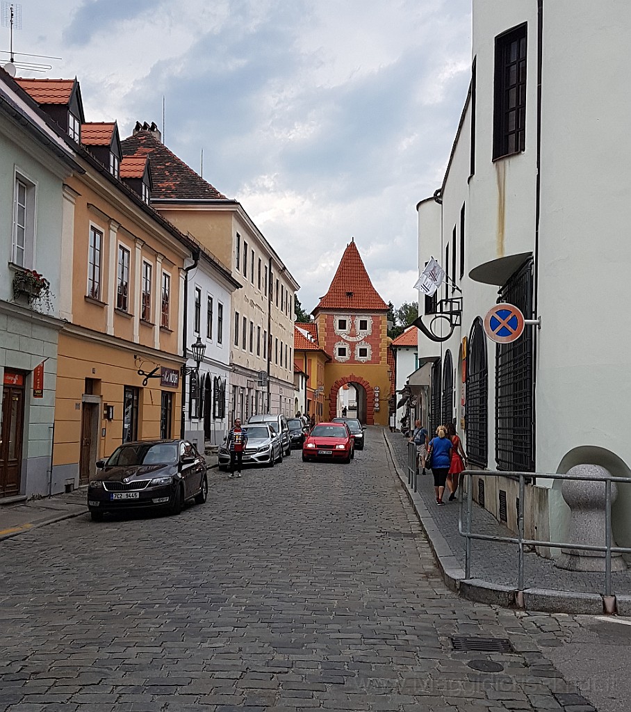 20190802_204949.jpg - Quartiere di Latran.