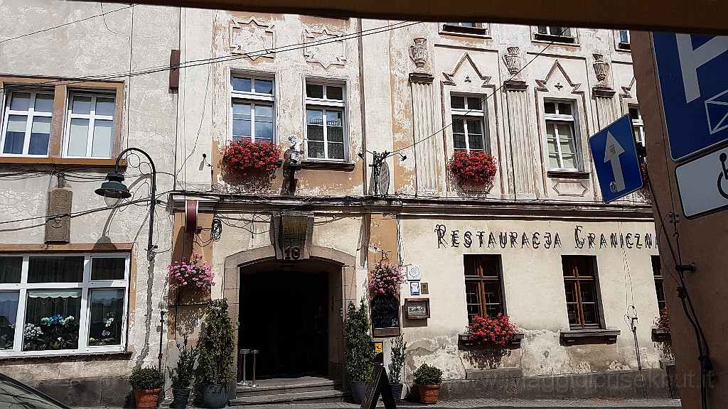 20190805_122021.jpg - L'ingresso del Hotel Radkòw