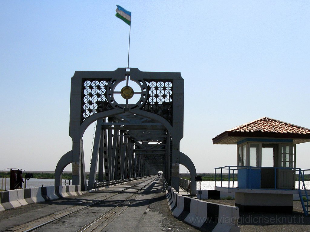IMG_2611.JPG - Il Ponte stradale/ferroviario sull'Amu Darya.