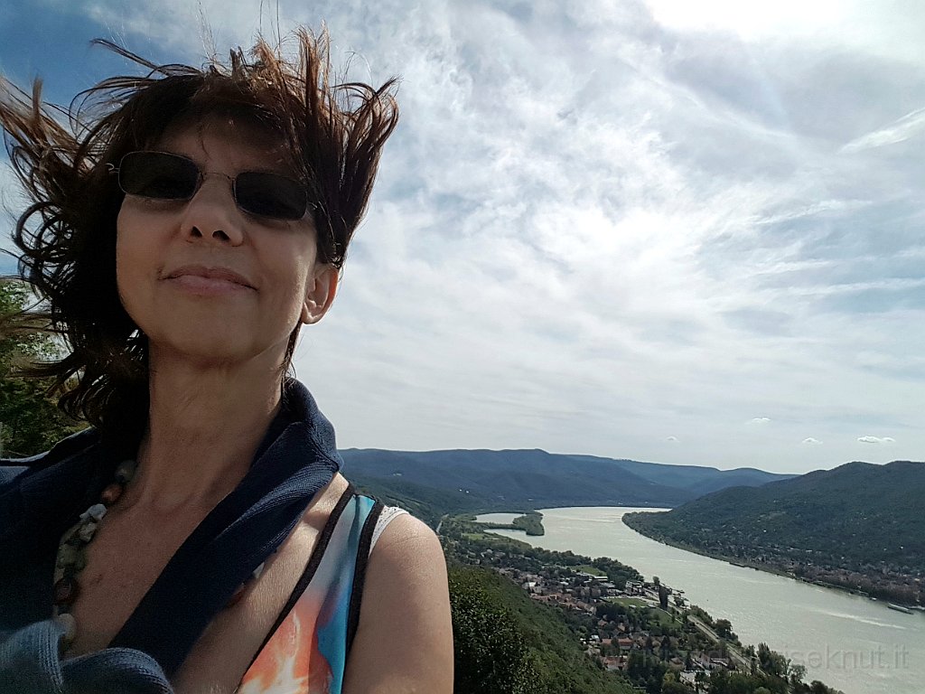 20170813_120616.jpg - Visegrad, belvedere sull'ansa del Danubio.