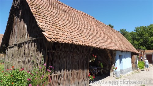 restoro_fienile