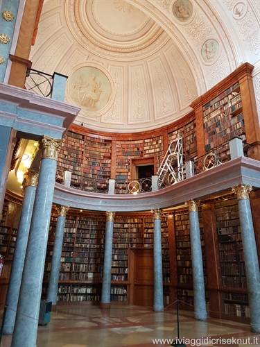biblioteca_pannonhalma