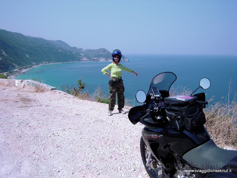 DSC01262.JPG - Lefkada: " Guarda che mare! "