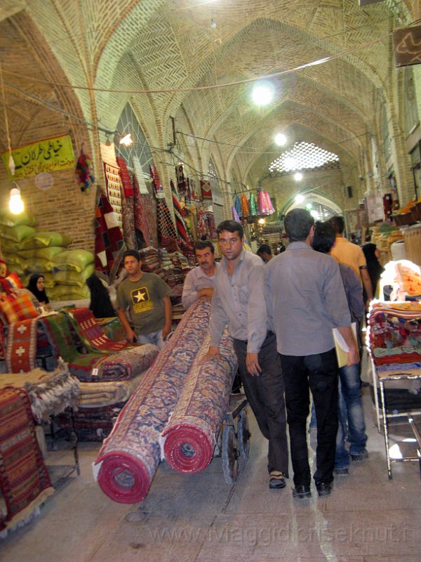 IMG_1999.JPG - Bazar