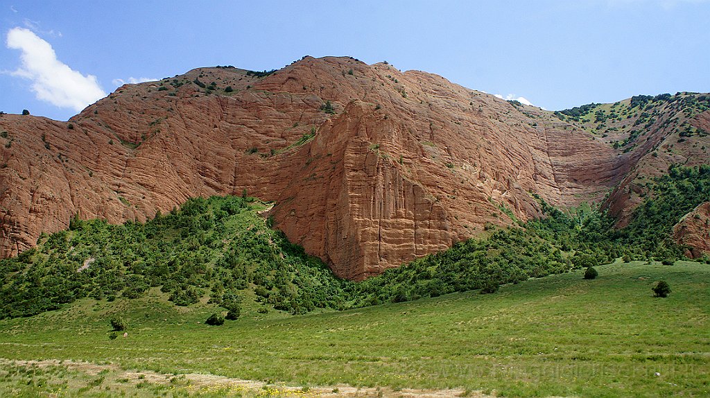 DSC06171.JPG - Strada tra Sary Tash a Osh