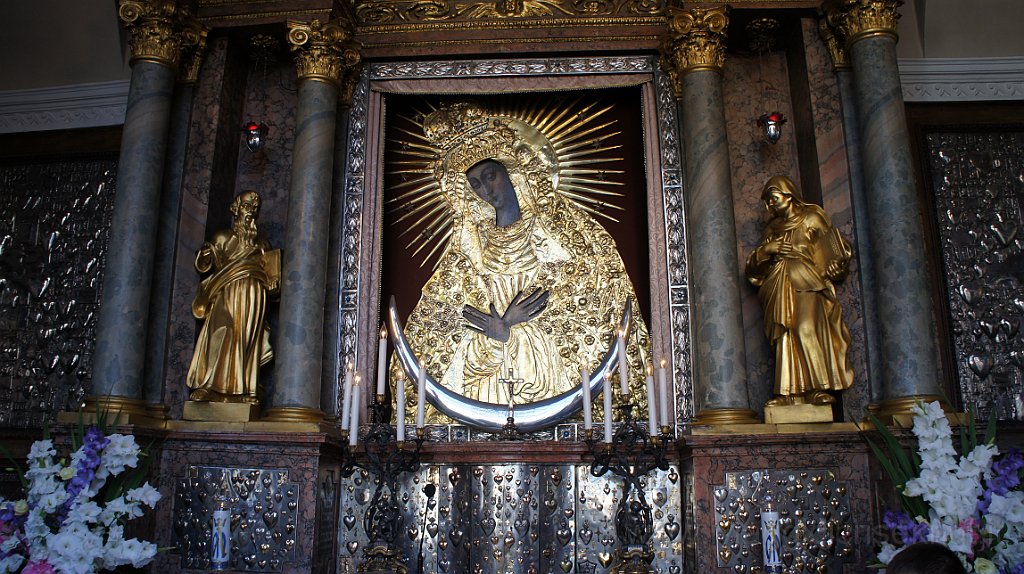 DSC08015.JPG - La Madonna Nera