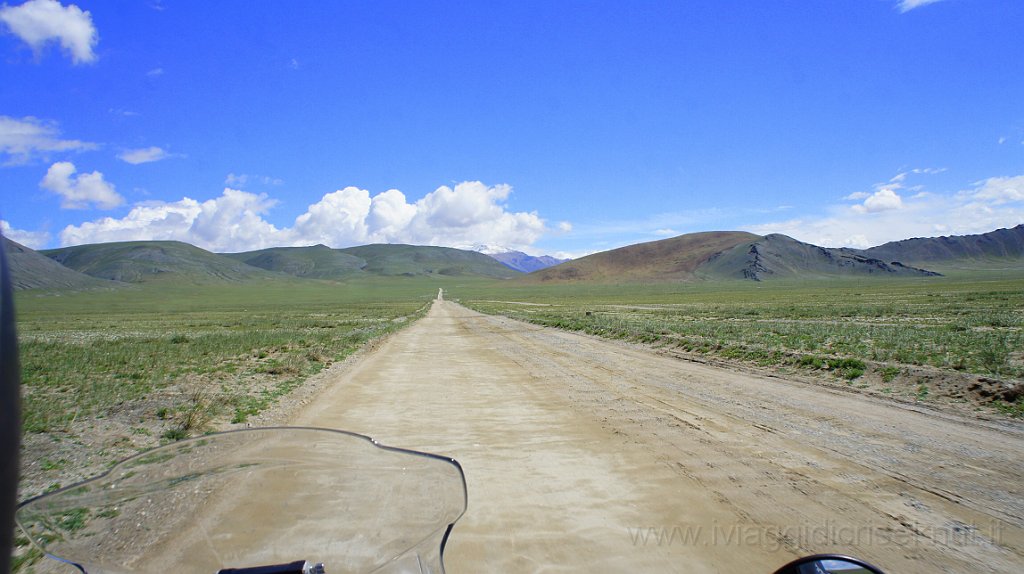 DSC06868.JPG - La strada per Khovd.