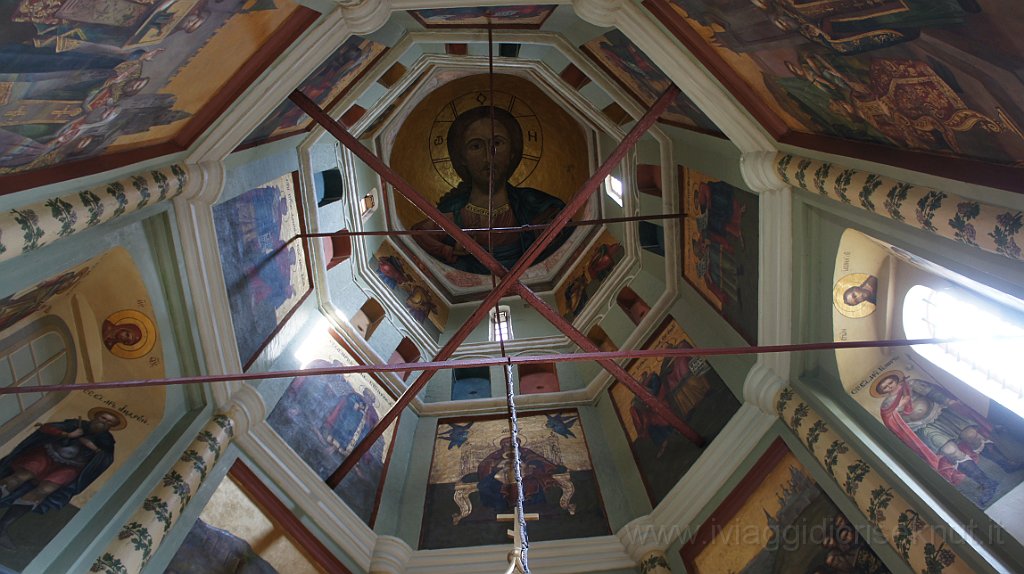 DSC07845.JPG - San Basilio, l'interno.