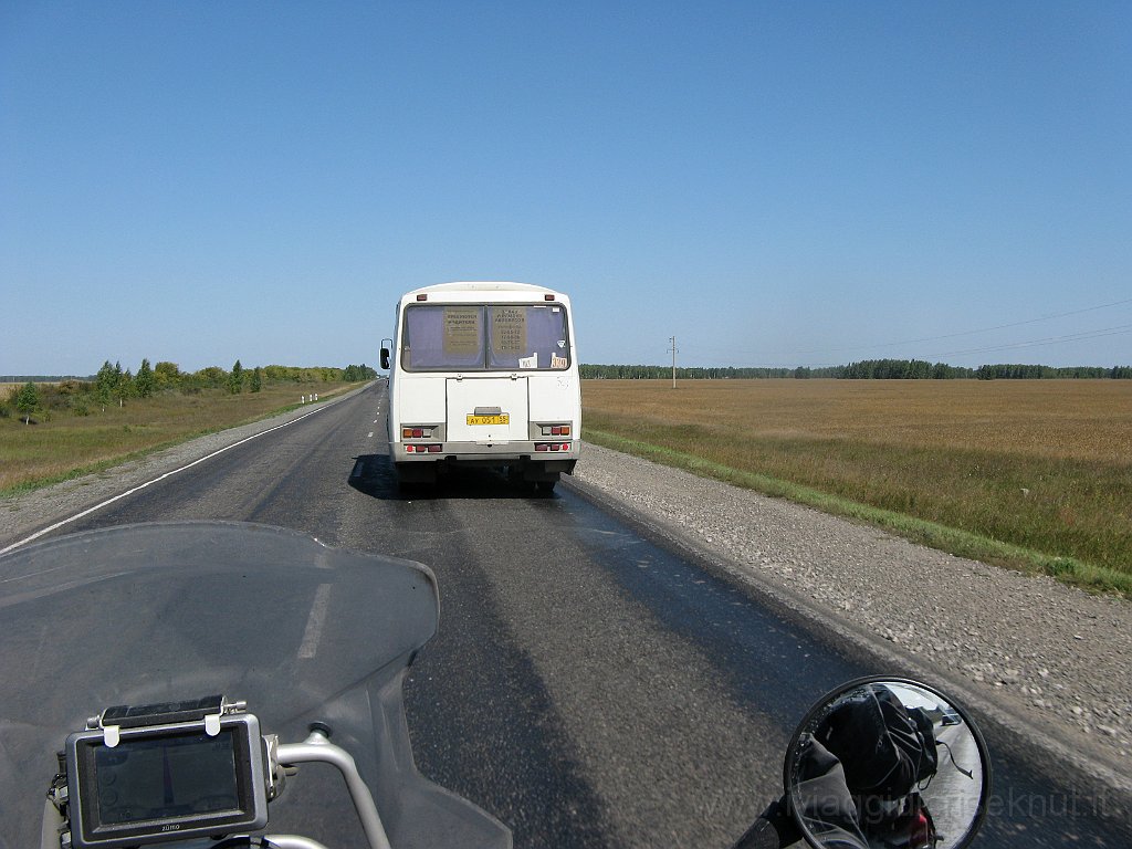 IMG_3393.JPG - Sulla M5 verso Kurgan...