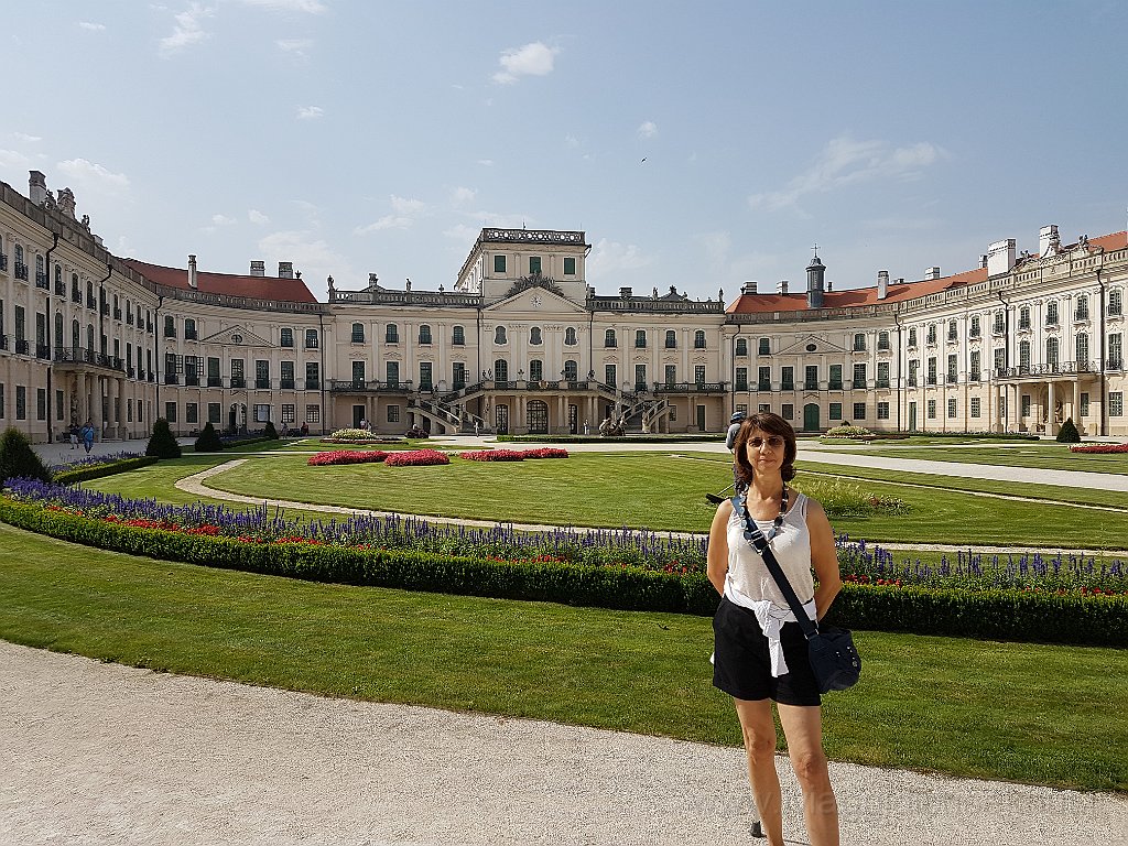 20170810_095750.jpg - Esterhazy: il Castello
