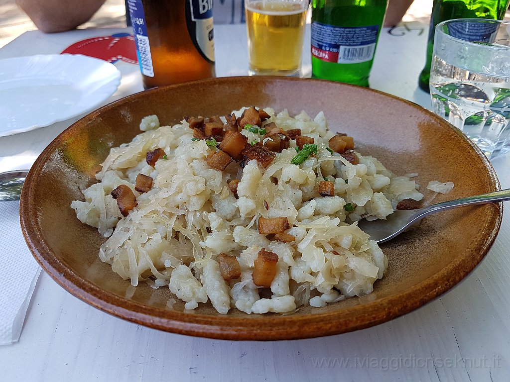 20170818_115250.jpg - Bojnice, pranzo. 