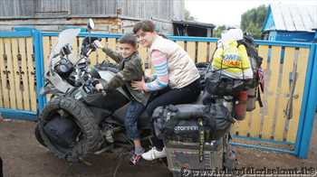 damir_e_alina_sulla_moto